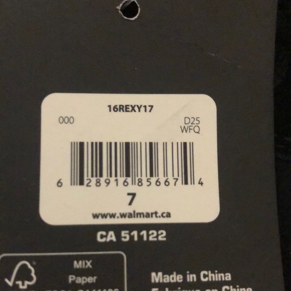 Athletic works shoes. Never worn. Colour: Black Size: 7 - Picture 5 of 5